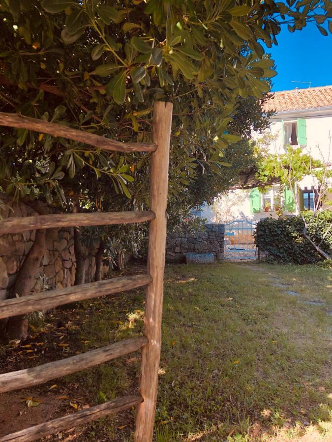 Willa Maja Stone House Kornić Zewnętrze zdjęcie