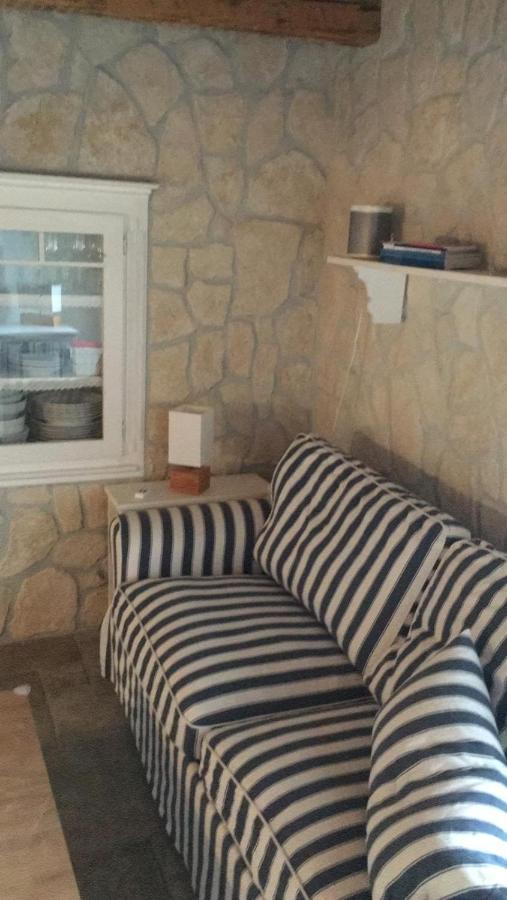 Willa Maja Stone House Kornić Zewnętrze zdjęcie